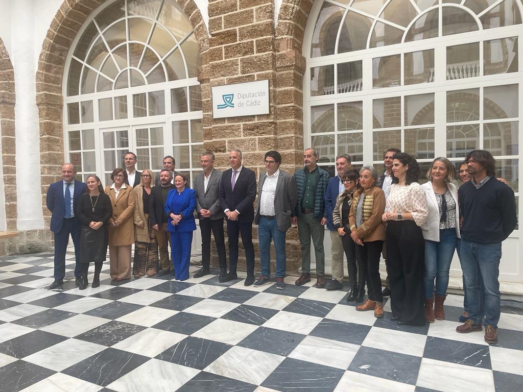 Atresmedia Radio suscribe el primer Pacto por la Igualdad en los Medios de Comunicación de la provincia de Cádiz Atresmedia Radio suscribe el primer Pacto por la Igualdad en los Medios de Comunicación de la provincia de Cádiz