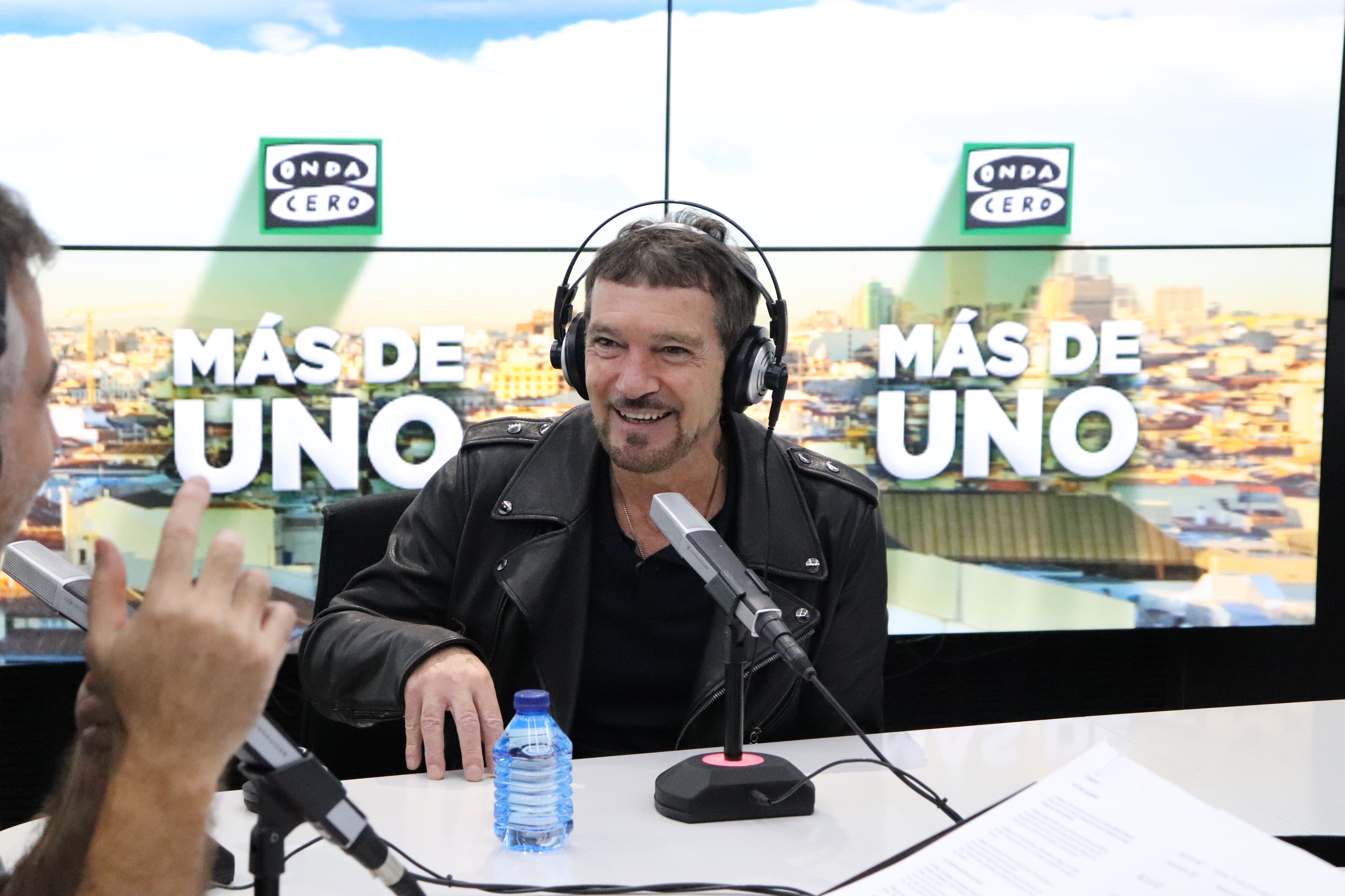 Antonio Banderas: "Es incomprensible que haya gente famosa en nuestro país que no ha hecho nada" Antonio Banderas: "Es incomprensible que haya gente famosa en nuestro país que no ha hecho nada"