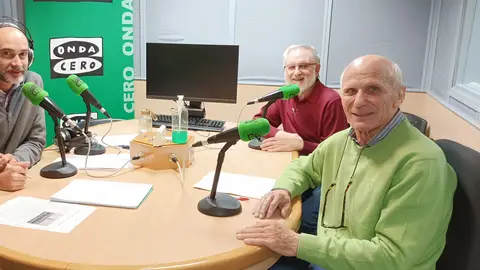 La Asociación de Vecinos El Val en Más de uno Alcalá Fernando Gomecello y Mariano Carpintero, miembros de la Asociación de Vecinos El Val, en Más de uno Alcalá