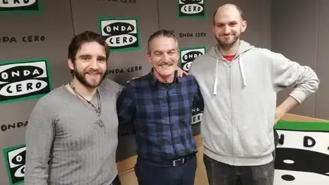 Samuel Hernández, José Manuel Trejo y Carlos Vargas en los estudios de Onda Cero Samuel Hernández, José Manuel Trejo y Carlos Vargas en los estudios de Onda Cero