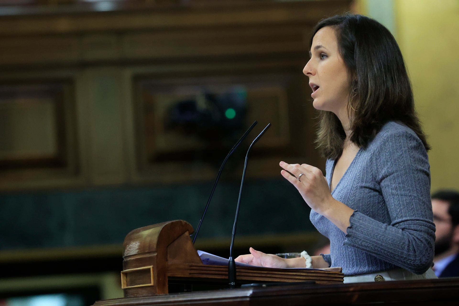 La Ley de Familias garantizará un permiso retribuido de cinco días al año por cuidado de convivientes La Ley de Familias garantizará un permiso retribuido de cinco días al año por cuidado de convivientes