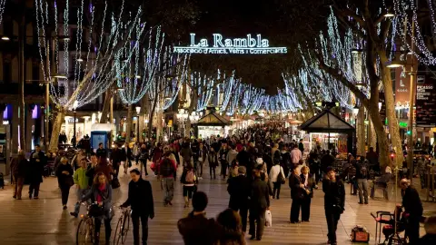 Els llums de Nadal d’enguany estaran encesos menys estona Els llums de Nadal d’enguany estaran encesos menys estona
