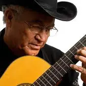 Eliades Ochoa. Eliades Ochoa.