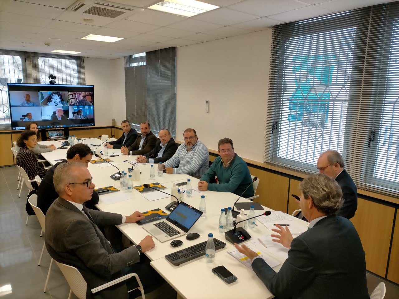 Los empresarios de Castellón agradecen que la Administración escuche a la industria, pero piden pasar a la acción Los empresarios de Castellón agradecen que la Administración escuche a la industria, pero piden pasar a la acción