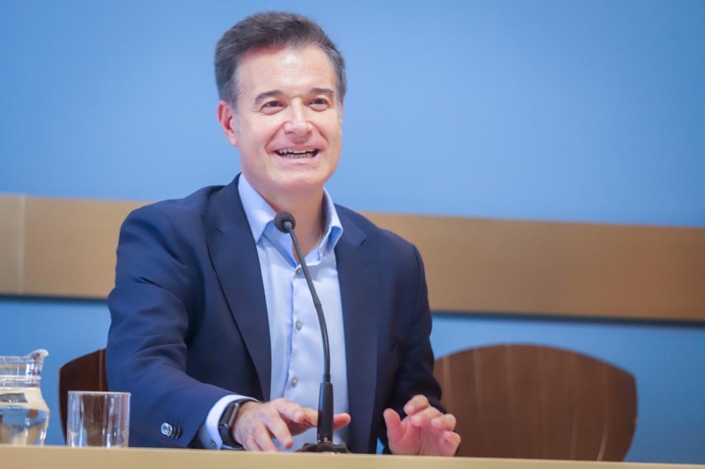 Víctor Serrano descarta también ser candidato a la alcaldía Víctor Serrano descarta también ser candidato a la alcaldía