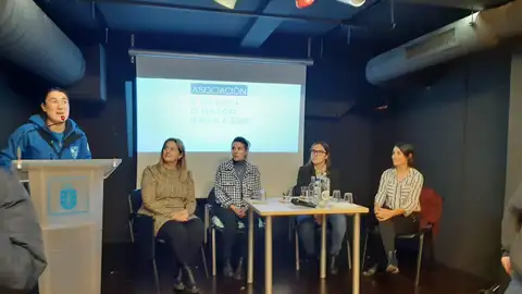 A terra, o balón mais elas Bibiana Santiso