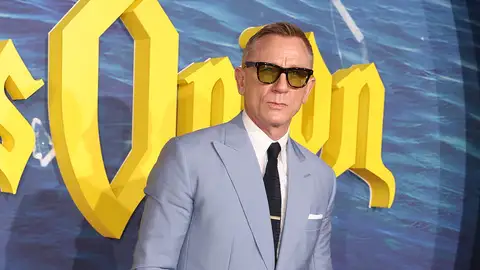 El actor Daniel Craig en el photocall de 'Glass Onion', la segunda parte de la película 'Puñales por la espalda' El actor Daniel Craig en el photocall de 'Glass Onion', la segunda parte de la película 'Puñales por la espalda'