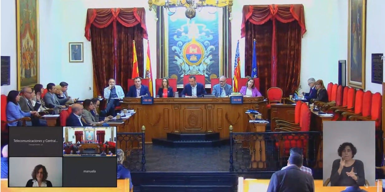 Elche: PSOE y Compromis aprueban en solitario el último presupuesto municipal antes de las elecciones de 2023 Elche: PSOE y Compromis aprueban en solitario el último presupuesto municipal antes de las elecciones de 2023