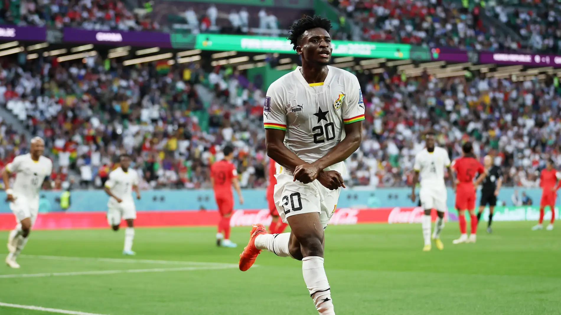 Mohammed Kudus celebra uno de los goles a Corea del Sur