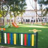 Parque infantil en la barriada Cruzcampo