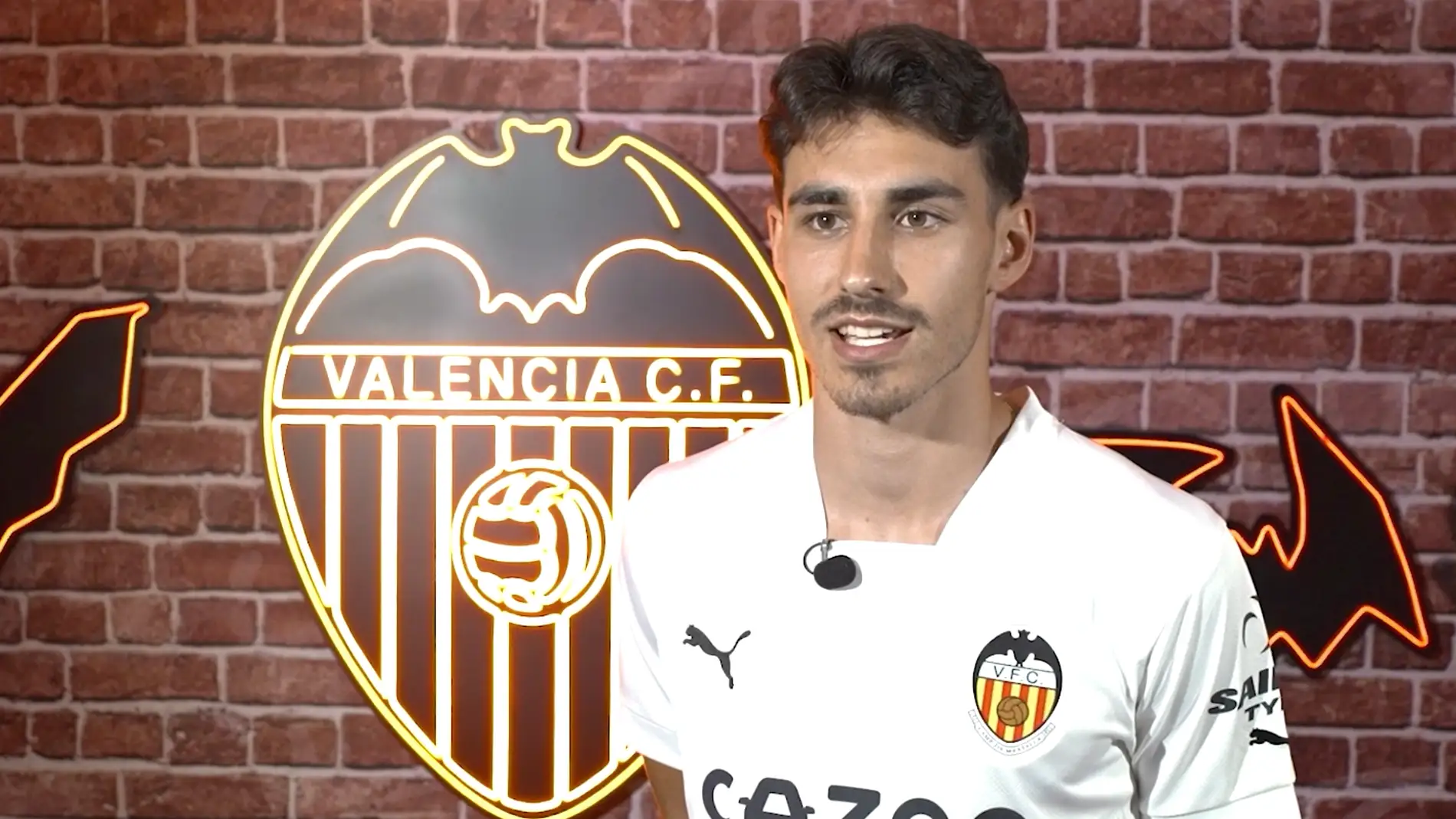 Andre Almeida: "No sabía que el Valencia era tan grande"