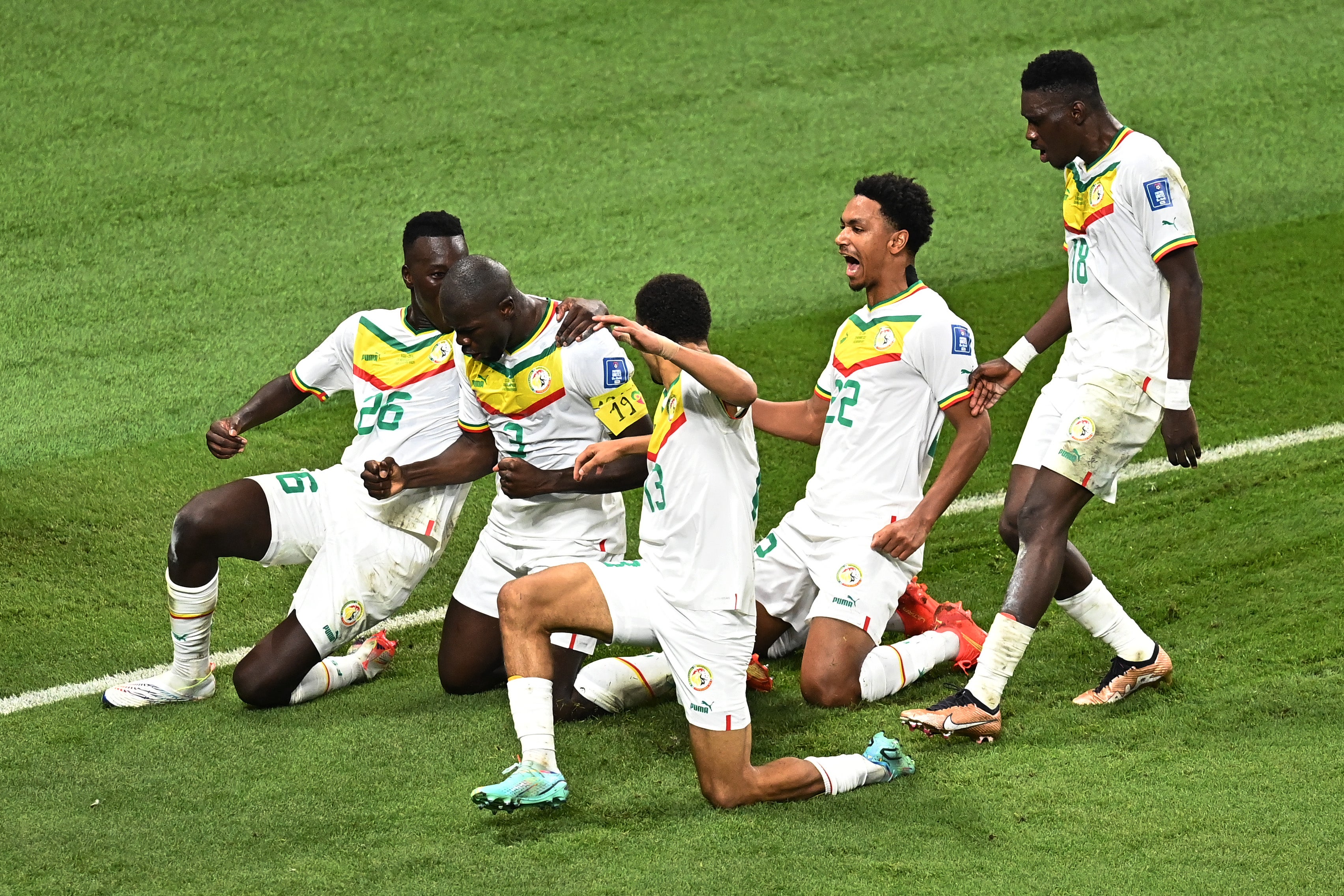 Koulibaly saca el billete de Senegal para octavos y acaba con el camino de Ecuador en el Mundial Koulibaly saca el billete de Senegal para octavos y acaba con el camino de Ecuador en el Mundial