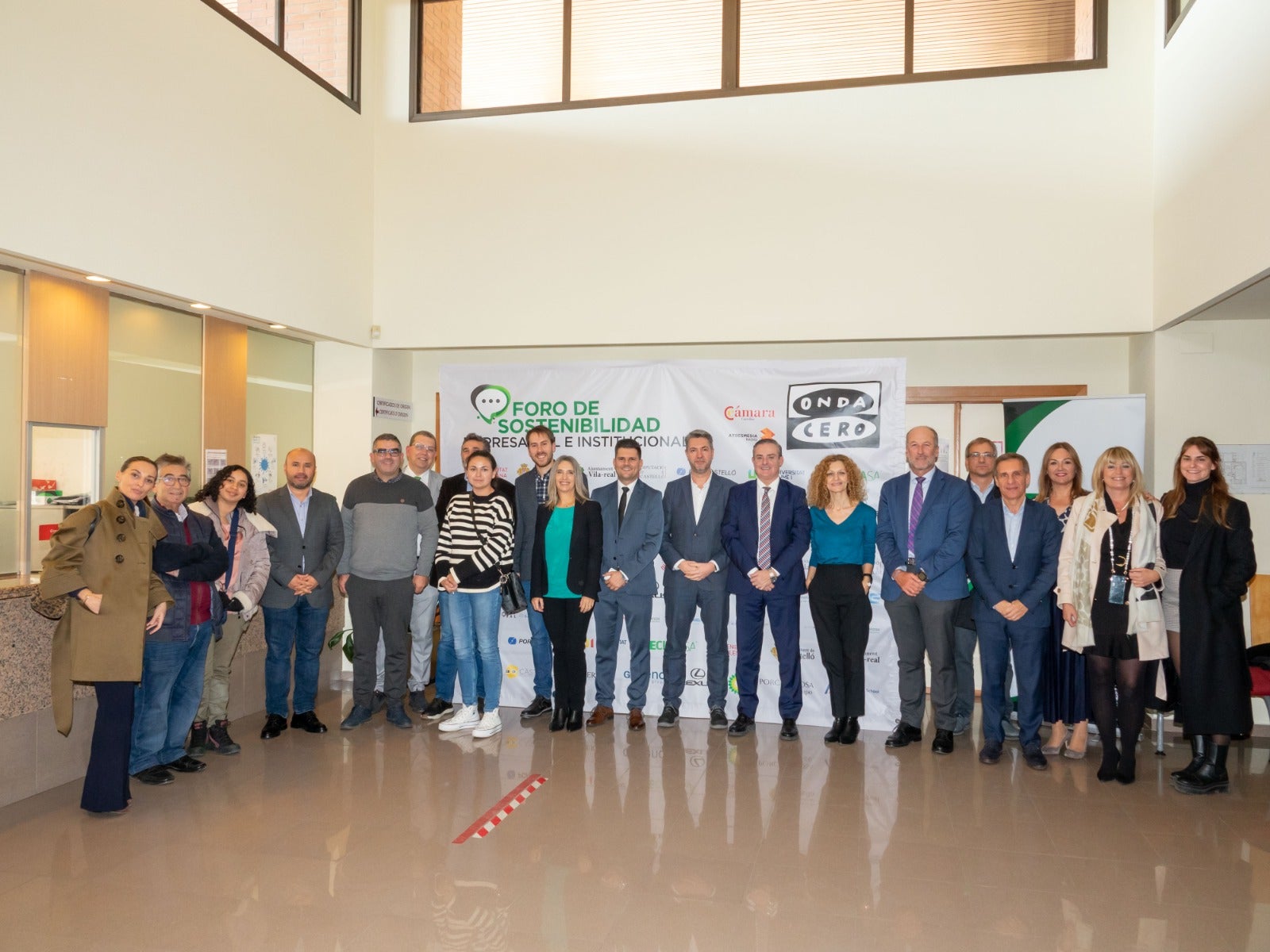Instituciones y Empresas ponen puntos en común en el I Foro de Sostenibilidad de Onda Cero Castellón Instituciones y Empresas ponen puntos en común en el I Foro de Sostenibilidad de Onda Cero Castellón