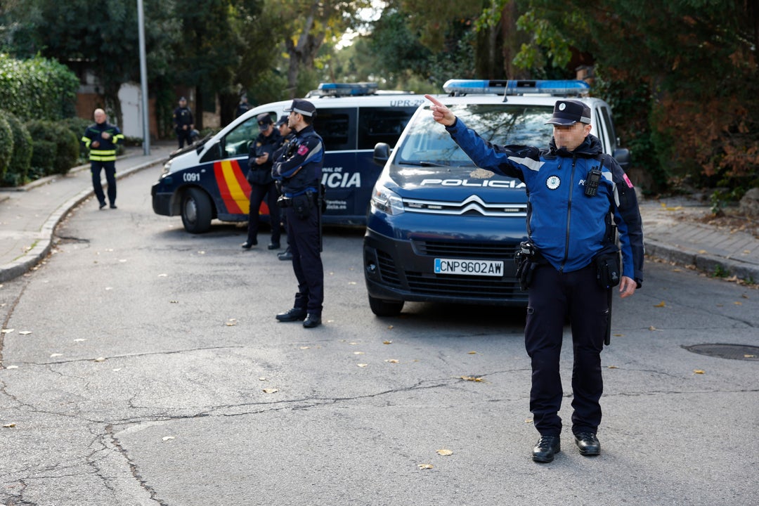 Una explosión en la Embajada de Ucrania en Madrid deja a un empleado herido leve Una explosión en la Embajada de Ucrania en Madrid deja a un empleado herido leve