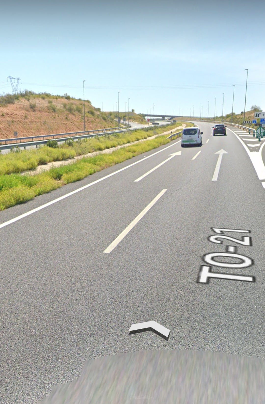 El vuelco de un camión de reciclaje en Toledo provoca el corte de la autovía TO-21 en sentido Ávila El vuelco de un camión de reciclaje en Toledo provoca el corte de la autovía TO-21 en sentido Ávila