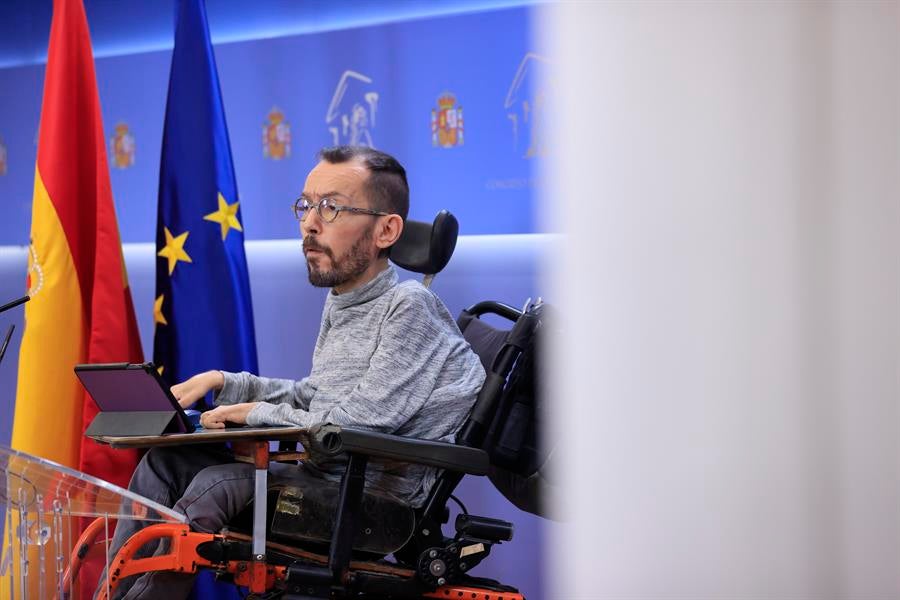 Echenique asegura que Marlaska "falta a la verdad" al asegurar que no hubo víctimas en territorio español en la valla de Melilla Echenique asegura que Marlaska "falta a la verdad" al asegurar que no hubo víctimas en territorio español en la valla de Melilla