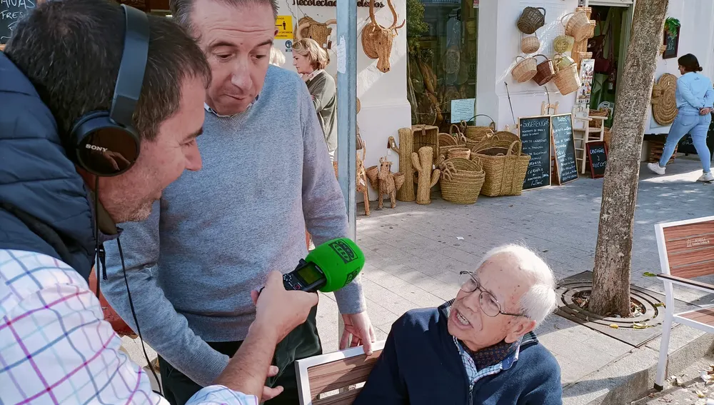 Durante el programa, participaron algunos vecinos del municipio.