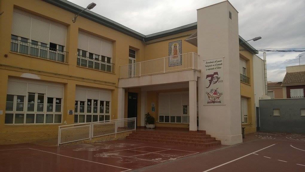 El CEIP Santa Eulalia celebra la semana solidaria El CEIP Santa Eulalia celebra la semana solidaria
