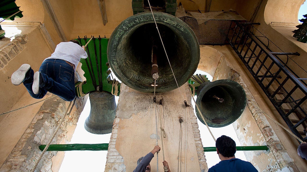 El particular repique de campanas de Utrera cómo se realiza el volteo