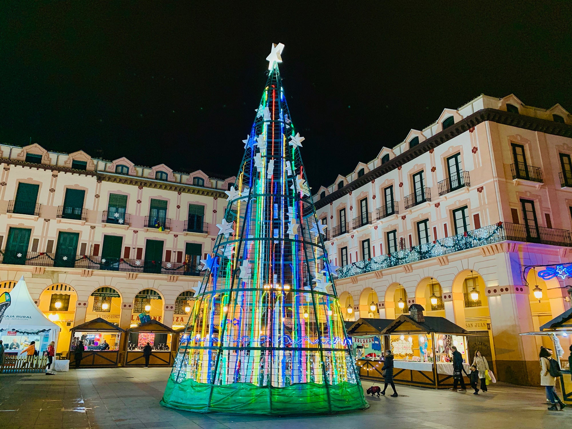 Cuándo encienden las luces en Huesca en 2022: horario y cómo verlas Cuándo encienden las luces en Huesca en 2022: horario y cómo verlas