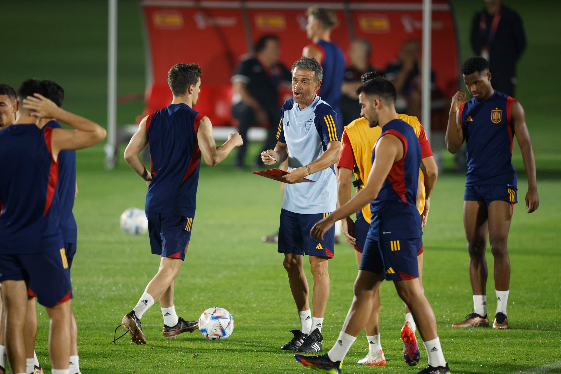 A qué hora juega España contra Japón: cómo verlo en directo A qué hora juega España contra Japón: cómo verlo en directo