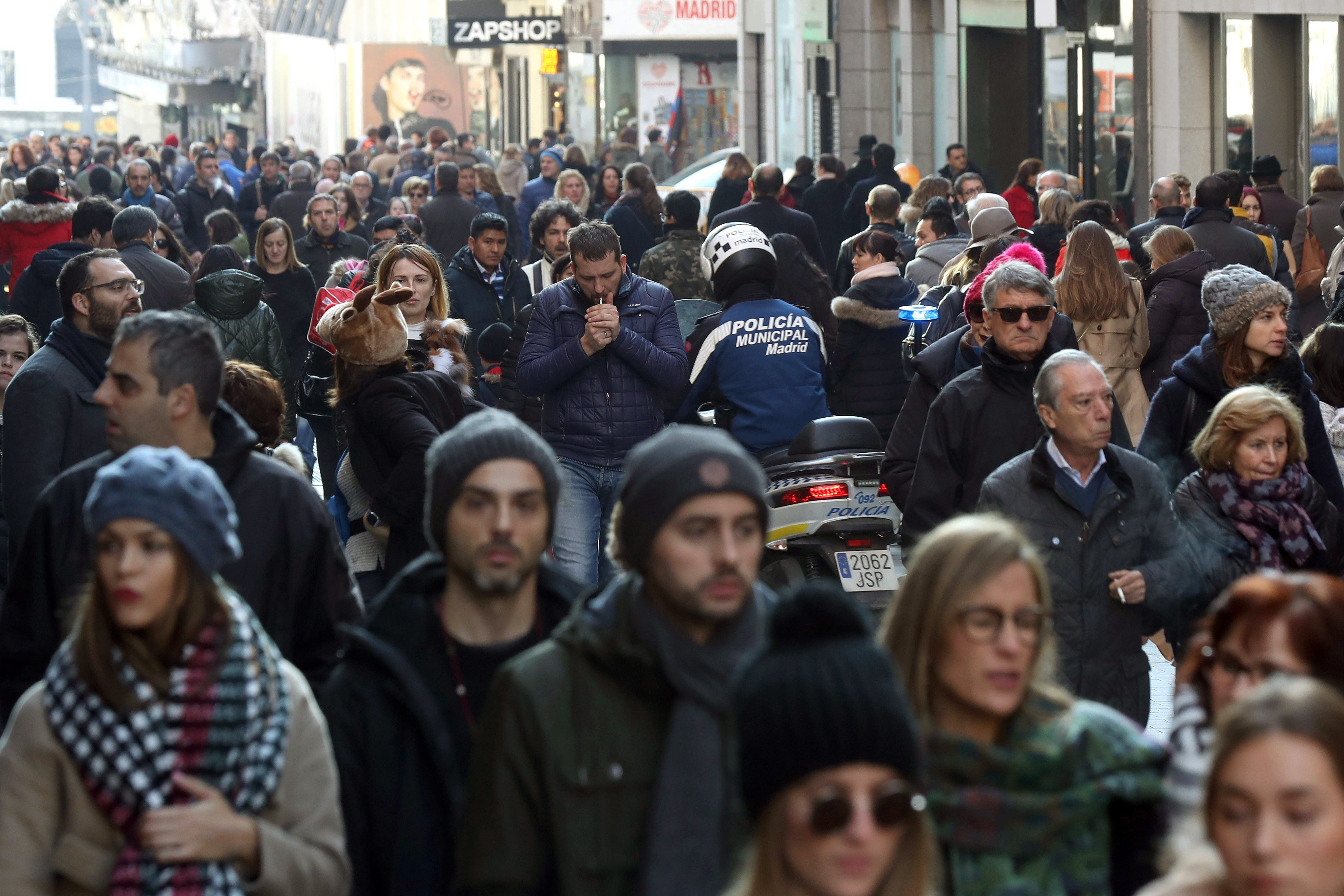 Las nuevas variantes amenazan la Navidad: cuándo se deja de contagiar el Covid Las nuevas variantes amenazan la Navidad: cuándo se deja de contagiar el Covid