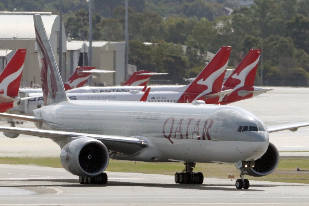 Carlos Pérez-Marsá, piloto de Qatar Airways: "Aquí tenemos dos estaciones, verano e infierno" Carlos Pérez-Marsá, piloto de Qatar Airways: "Aquí tenemos dos estaciones, verano e infierno"
