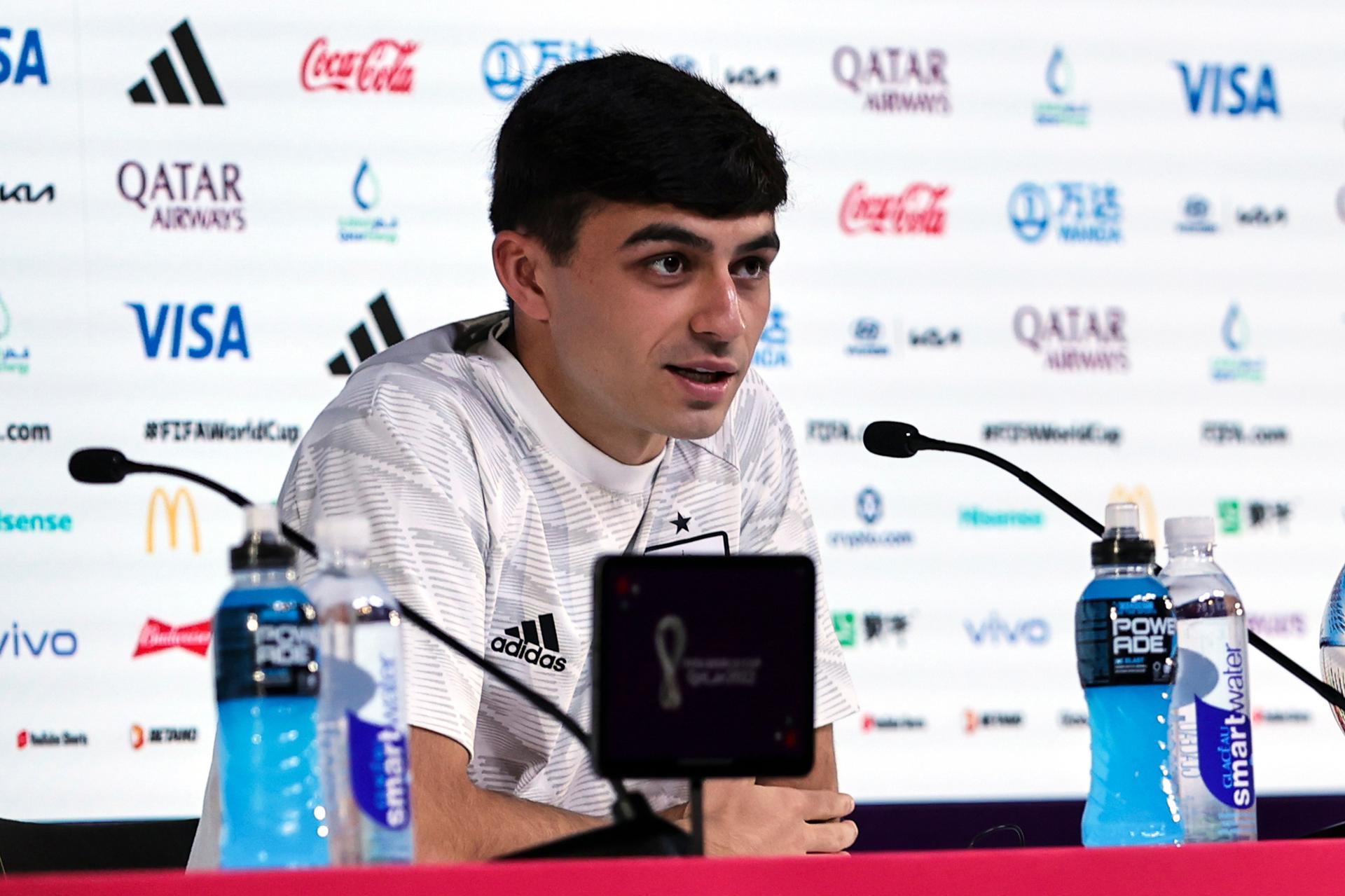 Pedri: "Si tenemos 10 minutos de desconexión, nos vamos a casa" Pedri: "Si tenemos 10 minutos de desconexión, nos vamos a casa"
