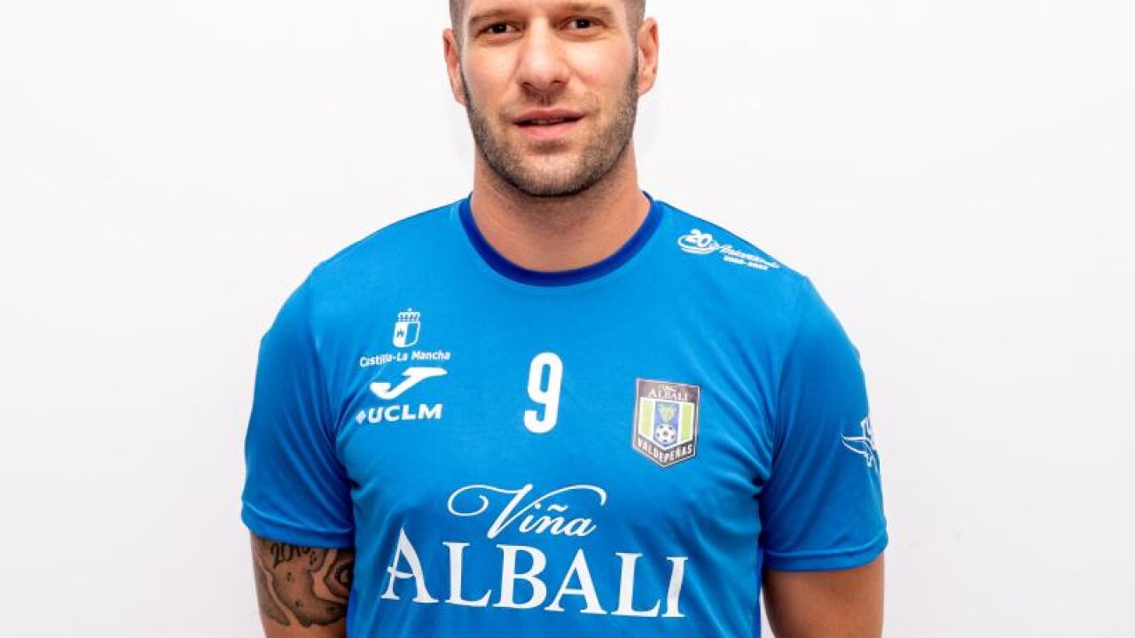 Hablamos con el autor del tercer gol y asistente en el cuarto - Más de uno  Valdepeñas | Onda Cero Radio