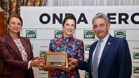 María Teresa Járabo, Paula Sumillera y Miguel Ángel Revilla María Teresa Járabo, Paula Sumillera y Miguel Ángel Revilla