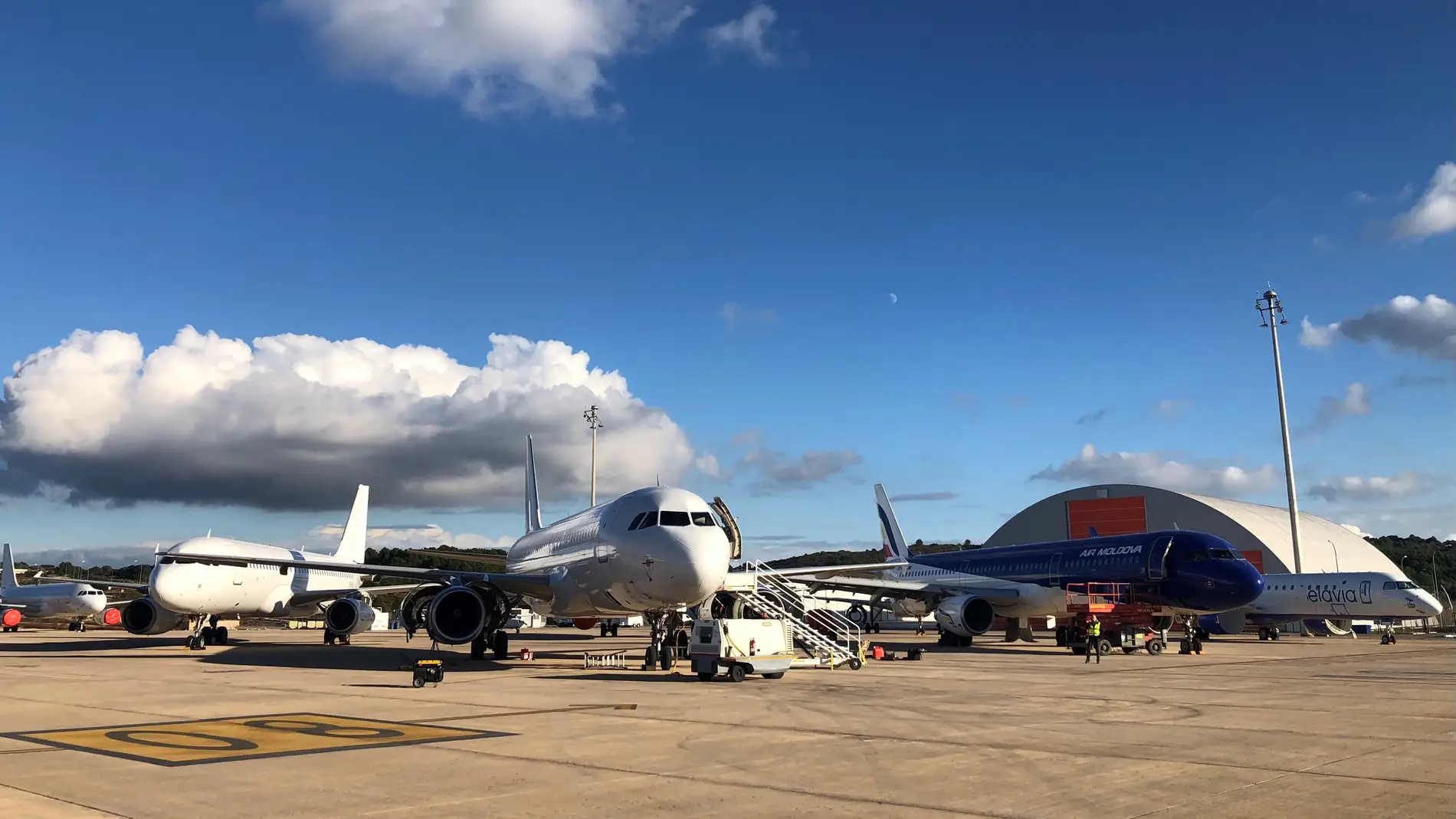 El aeropuerto de Castellón acoge 40 aviones en tareas de mantenimiento