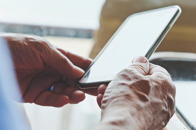 El Teléfono del Mayor, una llamada de ayuda y escucha El Teléfono del Mayor, una llamada de ayuda y escucha