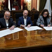 O Concello destina 10 M€ aos bonos para incentivar o consumo no comercio O Concello destina 10 M€ aos bonos para incentivar o consumo no comercio