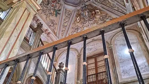 Escalera Monumental de las Escolapias en Alcalá de Henares Escalera Monumental de las Escolapias en Alcalá de Henares