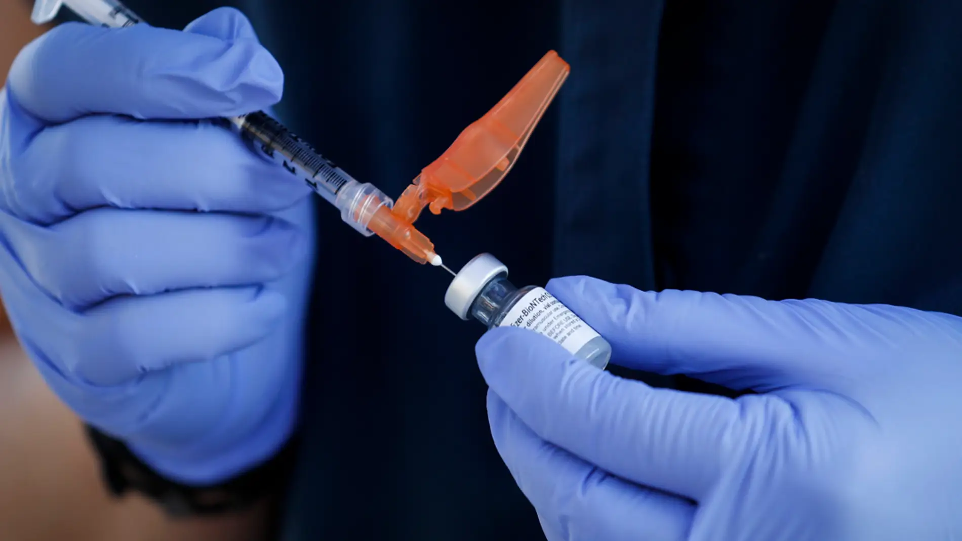 Cada cuánto habrá que vacunarse contra el Covid | EFE/Caroline Brehman