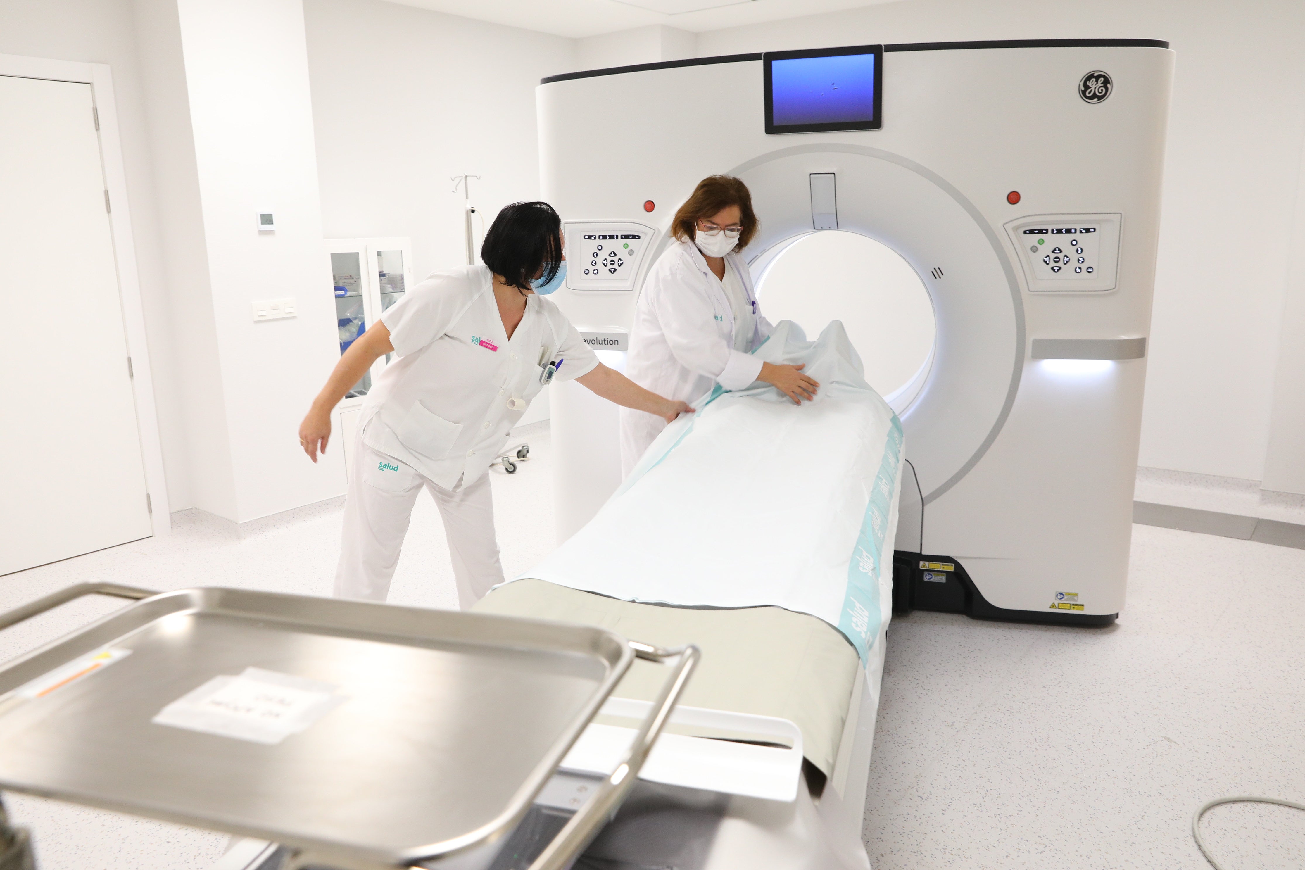 El Hospital Clínico cuenta con el primer TAC espectral de Aragón El Hospital Clínico cuenta con el primer TAC espectral de Aragón