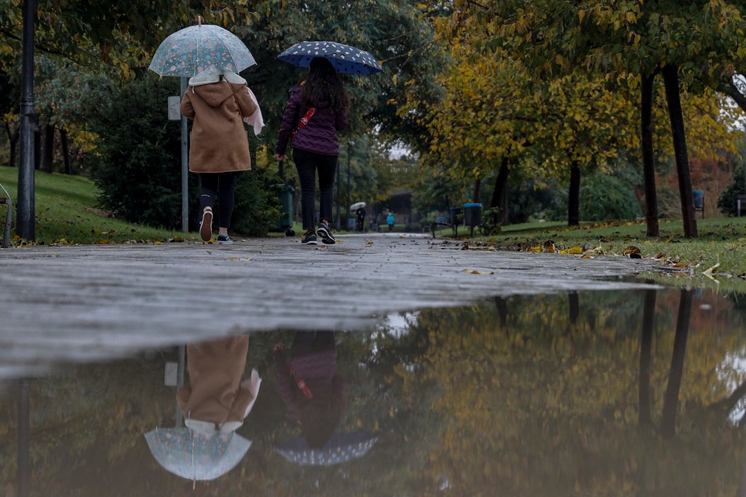 La AEMET avisa: estas provincias están en alerta por intensas lluvias y nieve por la borrasca Efrain La AEMET avisa: estas provincias están en alerta por intensas lluvias y nieve por la borrasca Efrain