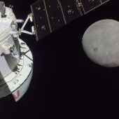 La cápsula Orión de la misión no tripulada Artemis I durante el quinto día de su misión