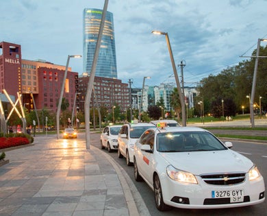 "Las VTCs cometen irregularidades ante la inacción de las instituciones" Borja Musons presidente de Radio Taxi Bilbao "Las VTCs cometen irregularidades ante la inacción de las instituciones" Borja Musons presidente de Radio Taxi Bilbao