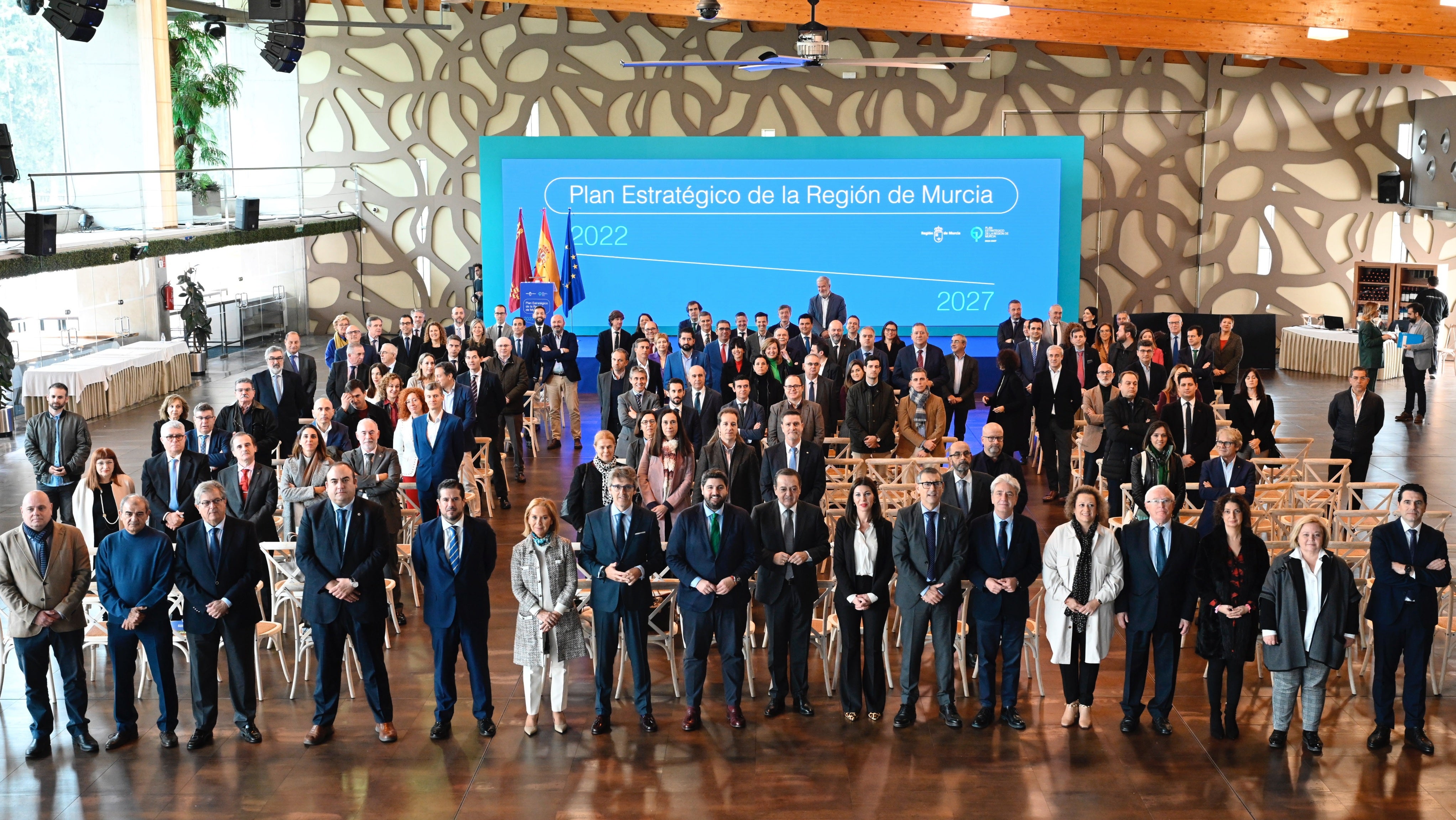 El Plan Estratégico de la Región 2022-2027 prevé una inversión de más de 4.400 millones y 370 acciones El Plan Estratégico de la Región 2022-2027 prevé una inversión de más de 4.400 millones y 370 acciones