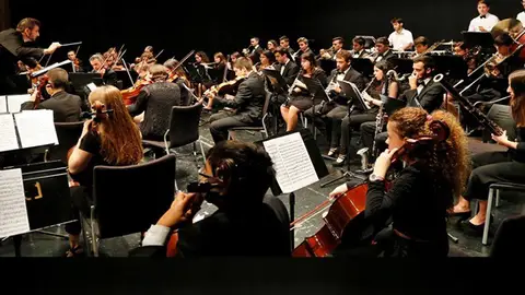 La Joven Orquesta Sinfónica de Torrevieja ofrece su Concierto de Navidad orquesta