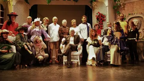 Grupo de Teatro Amarion de Almoradí se despide después de medio siglo teatro