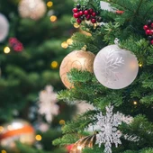 Fotografía de archivo de un árbol de Navidad. Fotografía de archivo de un árbol de Navidad.