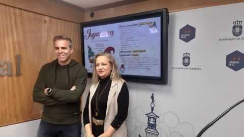 Antonio Gallego y Ana Belén Chacón han presentado las actividades de Jugarama