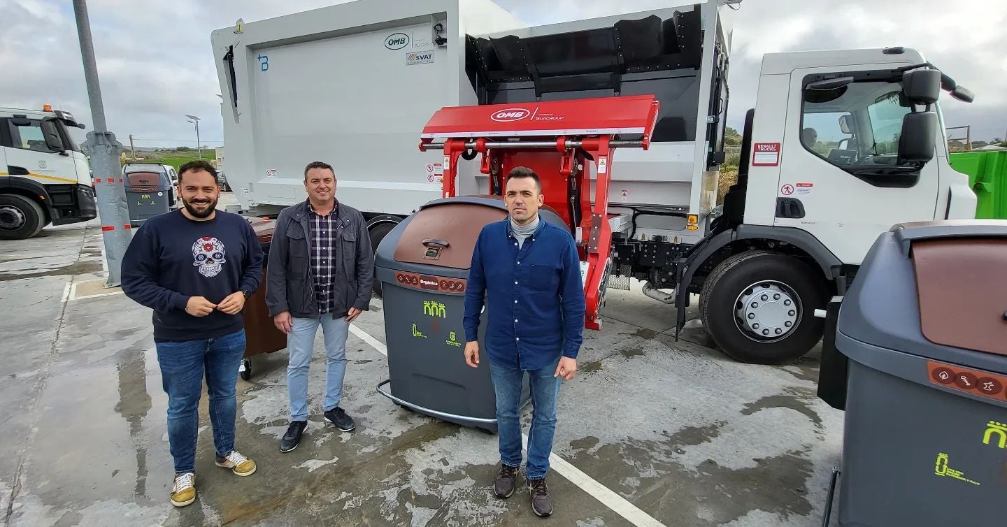 El quinto contenedor de residuos llega a Arcos de la Frontera El quinto contenedor de residuos llega a Arcos de la Frontera