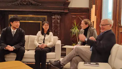 Joan Ribó se reúne con Layhoon y Kiat Lim Joan Ribó se reúne con Layhoon y Kiat Lim