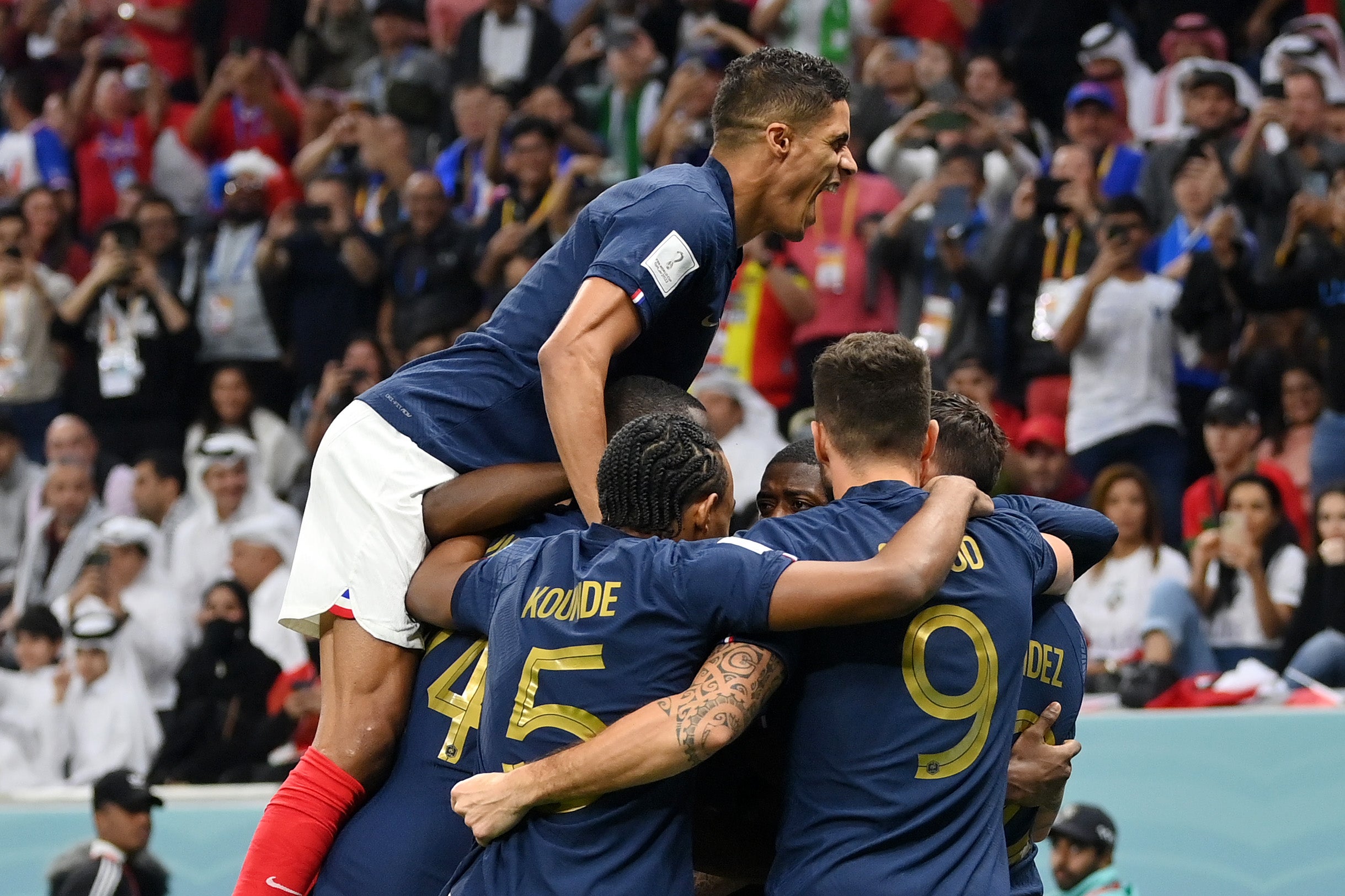 Francia se gana el derecho a defender su corona Francia se gana el derecho a defender su corona