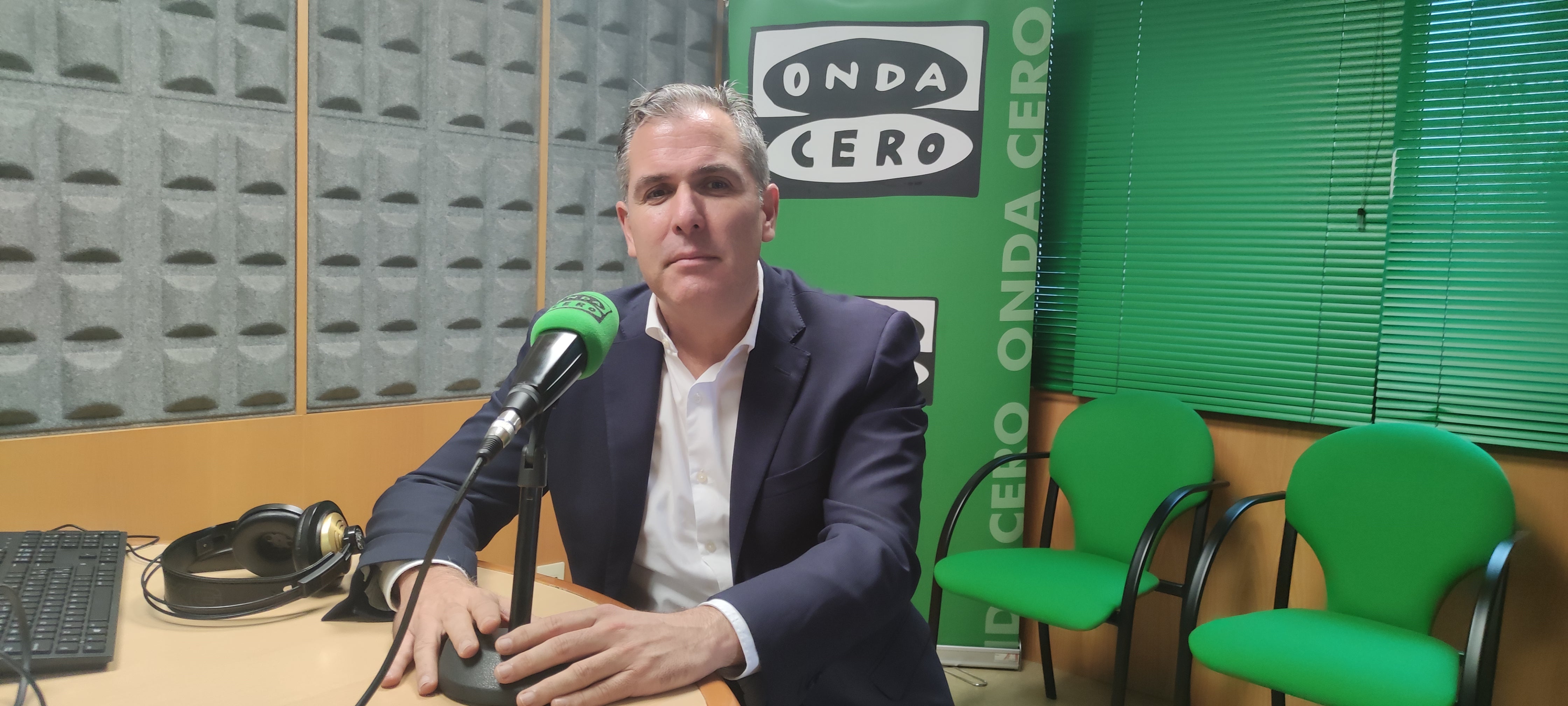 Rafa Domínguez: "Tenemos una ciudad preciosa pero tenemos que demostrarlo también en Navidad" Rafa Domínguez: "Tenemos una ciudad preciosa pero tenemos que demostrarlo también en Navidad"