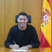 Marcos André ya es español