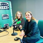 La presidenta de la asociación balear de la empresa familiar, Esther Vidal, es entrevistada en Onda Cero Mallorca por Elka Dimitrova.